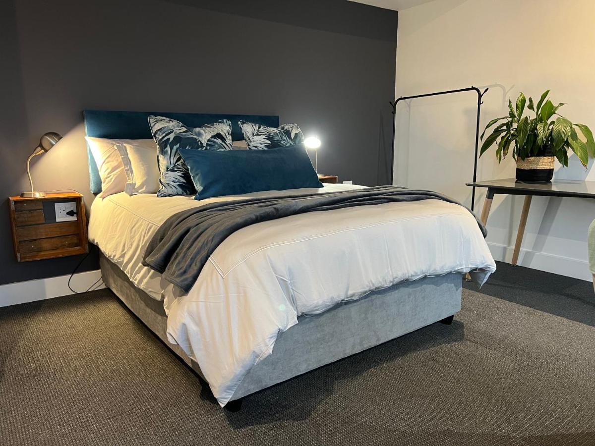 Waterfront Studio Apartment No 5 Херманус Экстерьер фото