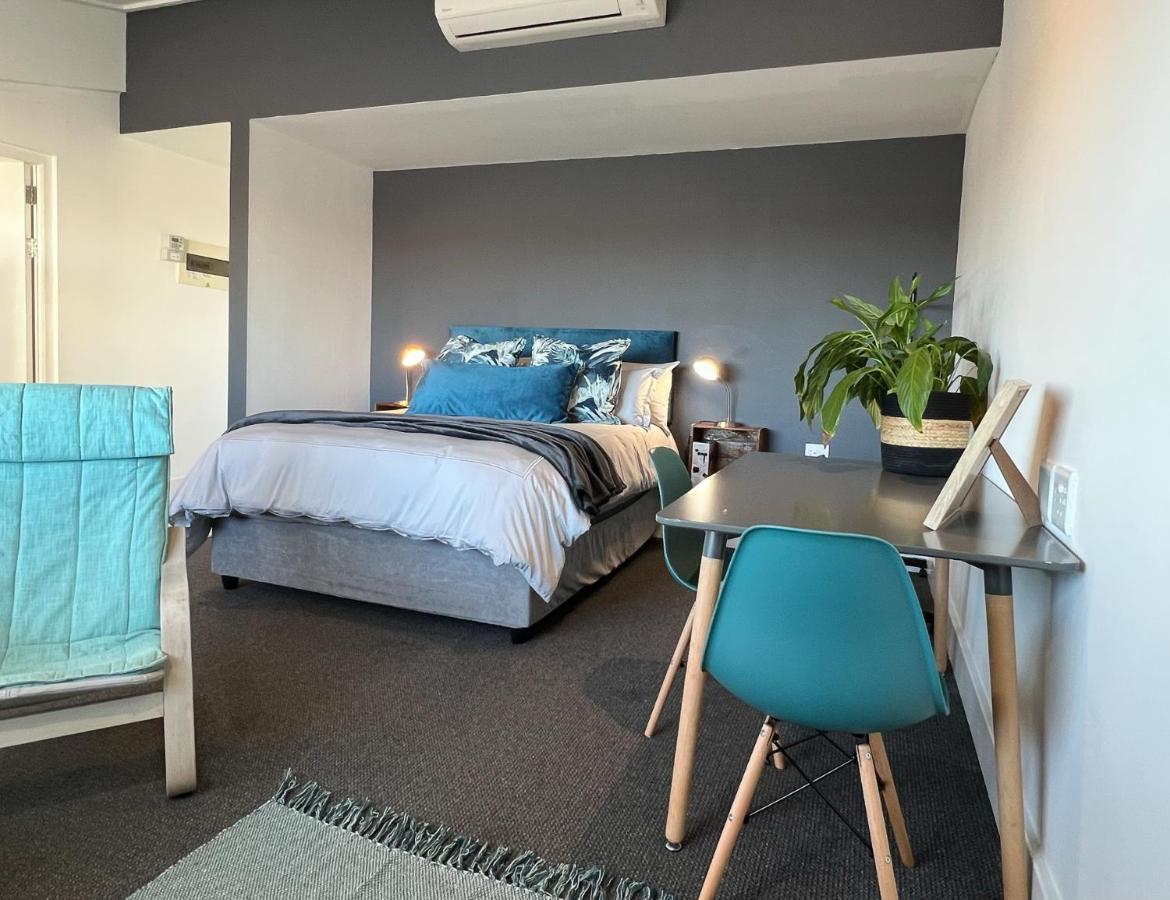 Waterfront Studio Apartment No 5 Херманус Экстерьер фото